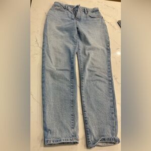 Good American Light Blue Jeans